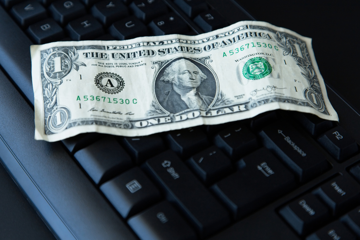 La volatilidad del dólar en la planificación patrimonial internacional